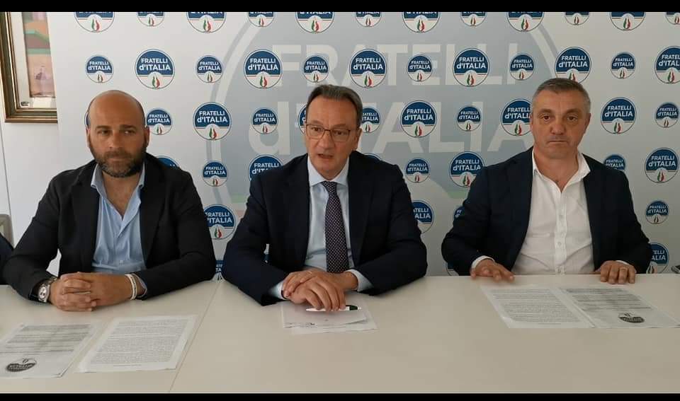 Ph. Giannicola De Leonardis pagina Facebook ufficiale De Leonardis