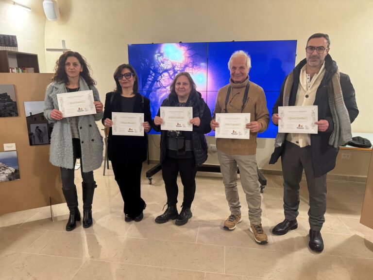 Monica Carbosiero e Tiziana Boscaino vincono il premio fotografico di Deliceto